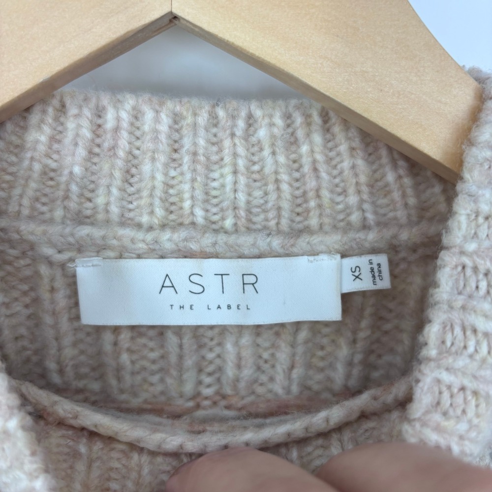 ASTR The Label Maria Fair Isle Mock Neck Puff Sleeve Sweater Womens XS Ivory - Picture 2 of 7